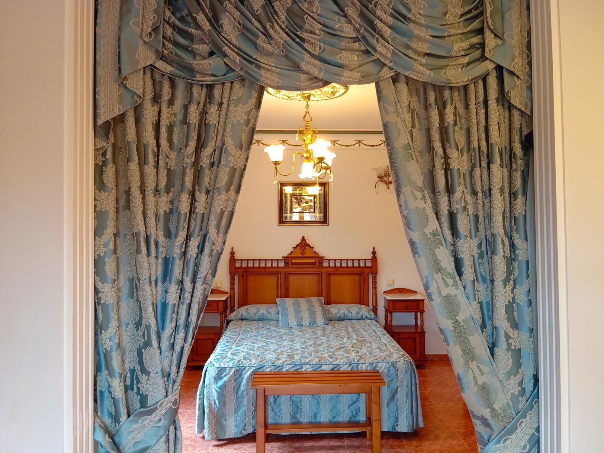 מורה דה רוביילוס Hotel La Rueda 3000 מראה חיצוני תמונה