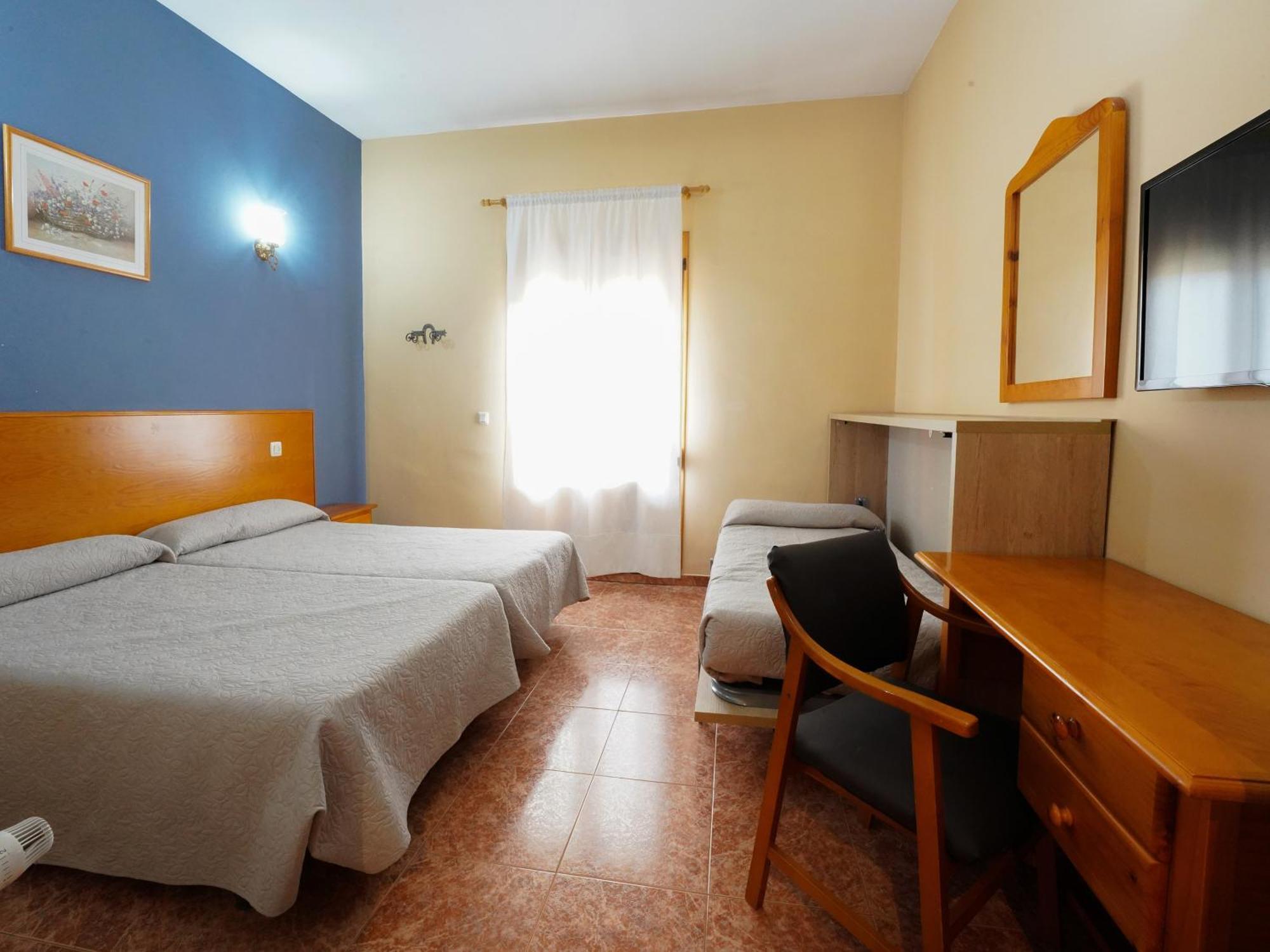 מורה דה רוביילוס Hotel La Rueda 3000 מראה חיצוני תמונה