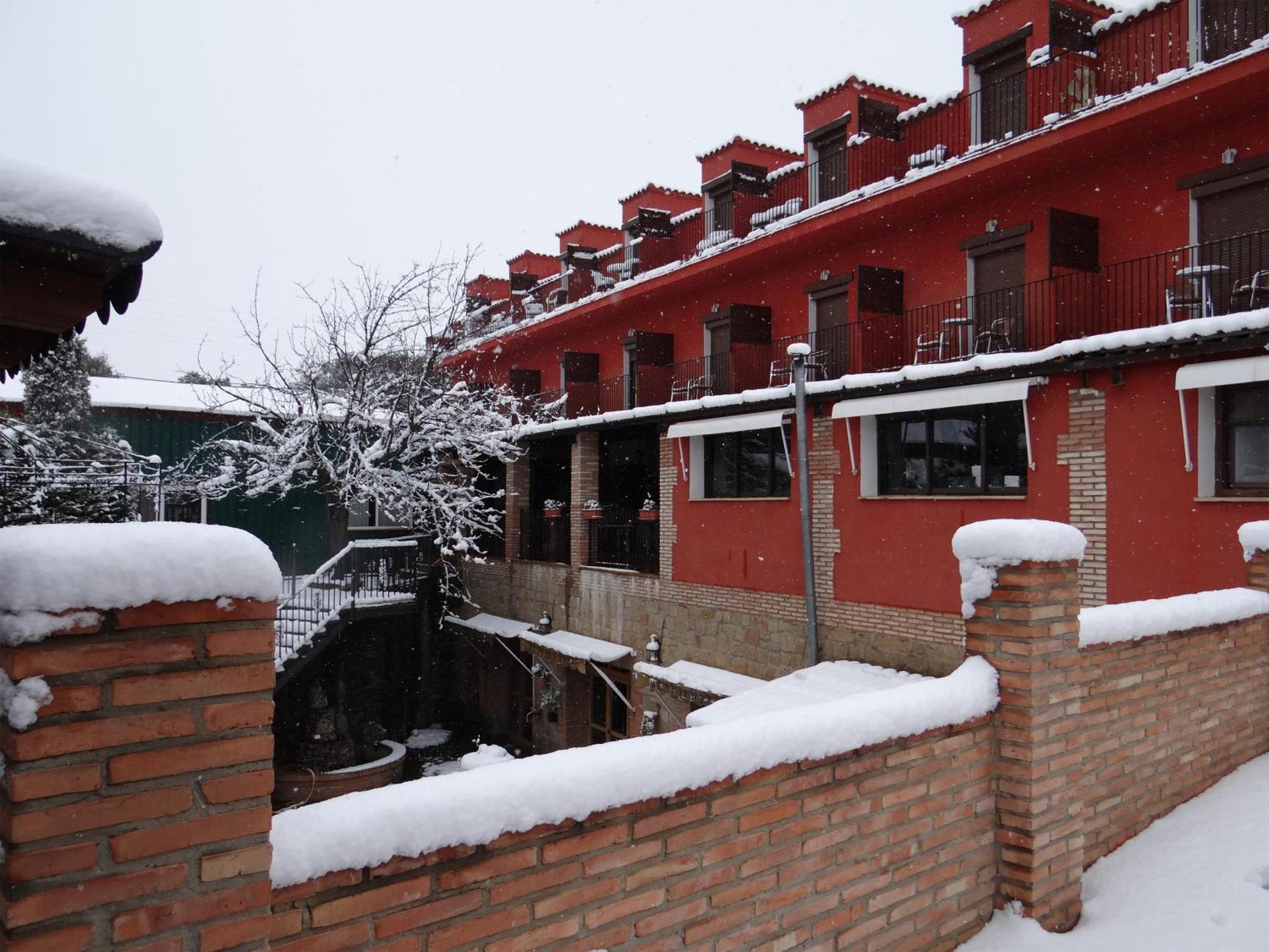 מורה דה רוביילוס Hotel La Rueda 3000 מראה חיצוני תמונה