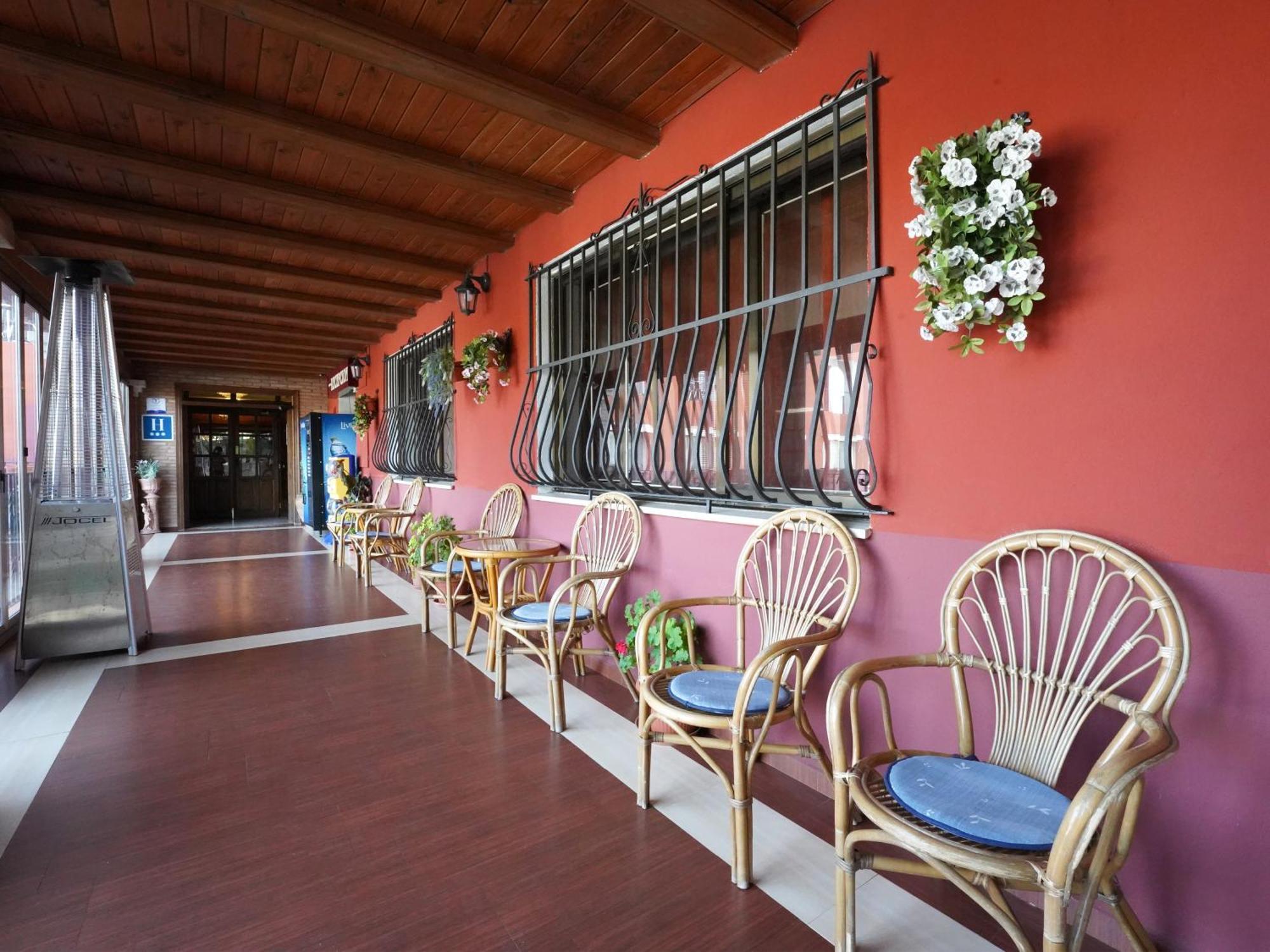 מורה דה רוביילוס Hotel La Rueda 3000 מראה חיצוני תמונה