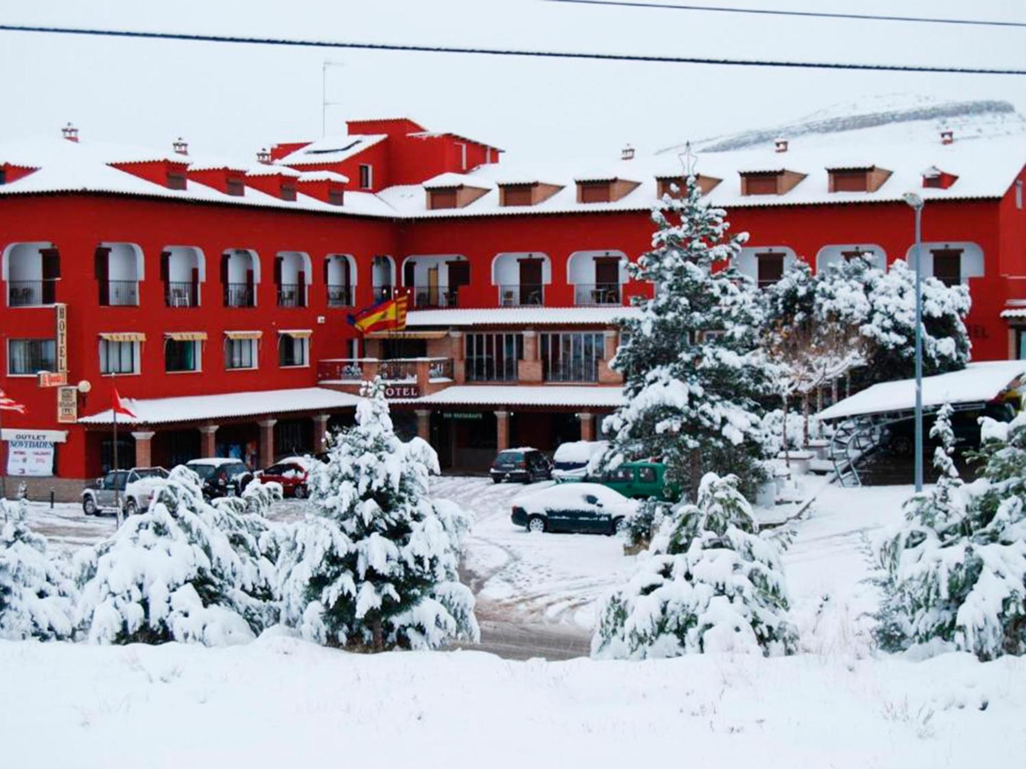 מורה דה רוביילוס Hotel La Rueda 3000 מראה חיצוני תמונה